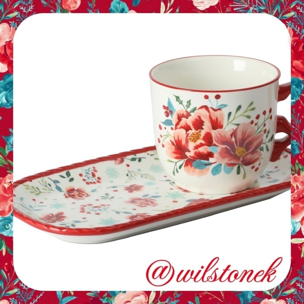 The Pioneer Woman Merry Meadow 2-piece Mug and Tray Set.